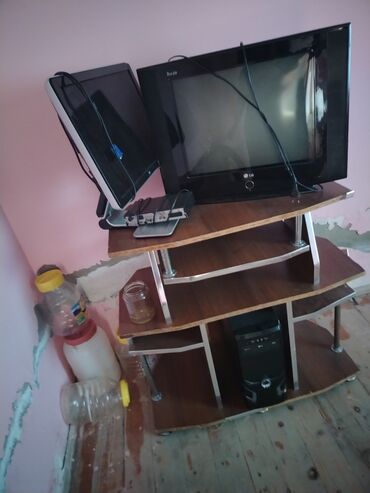 тв стенд: Düz TV altlığı, Polkalı, Laminat