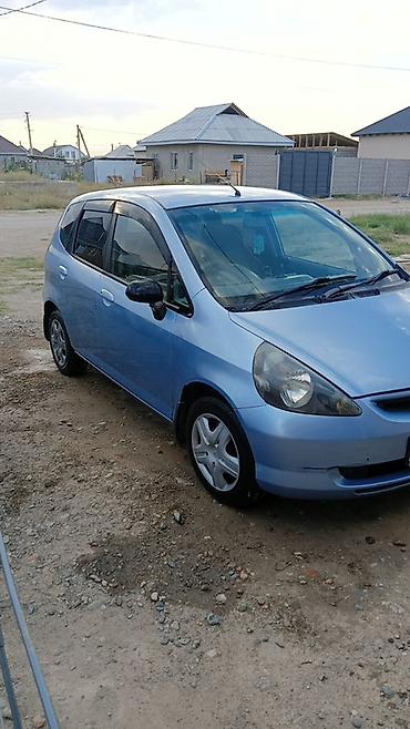 sprinter 4 4: Honda Fit: 2003 г., 1.3 л, Автомат, Бензин, Хэтчбэк — 5