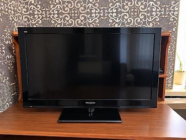интерактивная доска 75 дюймов: Телевизор Panasonic VIERA, диагональ экрана около 32–37". Плоский — 1