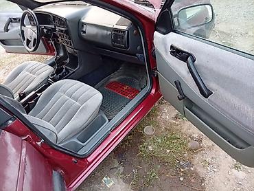 volkswagen 1990: Volkswagen Passat: 1990 г., 1.8 л, Механика, Бензин, Седан — 7