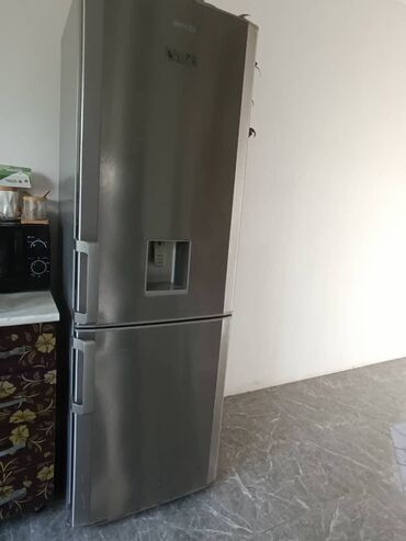 Другая бытовая техника: Продаю холодильник фирма беко
