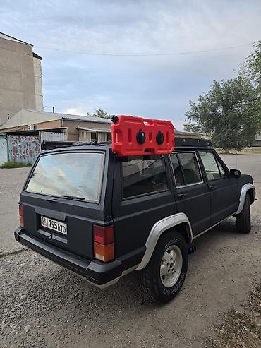 стропа: Jeep Cherokee: 1995 г., 4 л, Автомат, Бензин, Внедорожник — 4