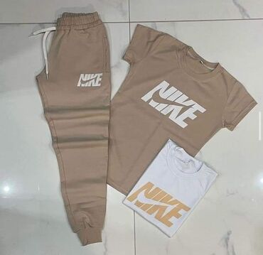 Kompleti: ZENSKI KOMPLETI Domaca proizvodnja Vel S.M.L.XL. Trodelni komplet - na lalafo.rs — 17 Kompleti: ZENSKI KOMPLETI Domaca proizvodnja Vel S.M.L.XL. Trodelni komplet - — 17