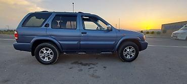Nissan: Nissan Pathfinder: 3.5 l | 2000 il Ofrouder/SUV — 8