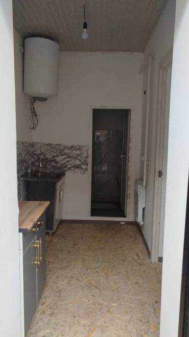 сдаю квартира дордой: 1 бөлмө, Менчик ээси, Чогуу жашоосу жок, Жарым -жартылай эмереги бар