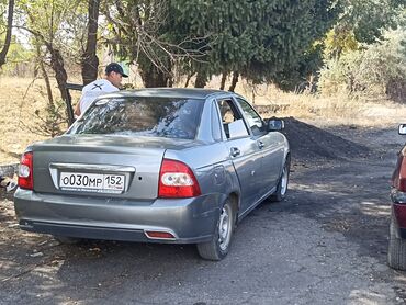 обмен дом на авто: ВАЗ (ЛАДА) Priora: 2010 г., 1.6 л, Механика, Бензин, Седан