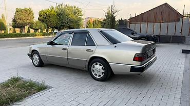 jac js6: Mercedes-Benz W124: 1993 г., 2 л, Механика, Бензин, Седан — 7