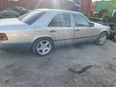 климат контроль мерс 210: Mercedes-Benz 220: 1988 г., 2.3 л, Механика, Бензин, Седан
