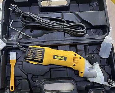 черный митал: Ножницы по металлу электрические DeWALT в кейсе. Описание: - Сетевой — 1