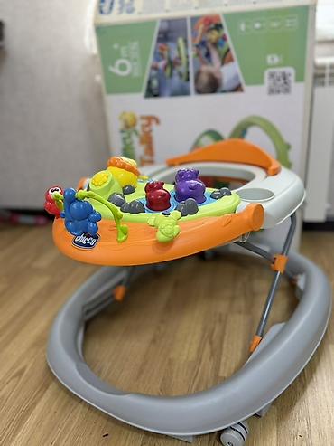 Chicco brendi uşaq gəzdirəcəyi (walker) – 6+ ay Xüsusiyyətlər: - lalafo.az -da Chicco brendi uşaq gəzdirəcəyi (walker) – 6+ ay Xüsusiyyətlər: -