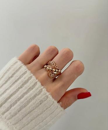 Наборы украшений: Золотые украшения, проба 585° В комплекте представлены несколько — 12