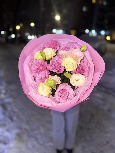 Букеты из живых цветов: Букеты из свежих цветов в нежной пастельной гамме. /Московская 184 — 1