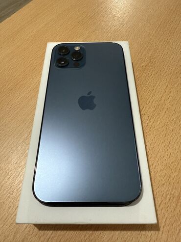 iphone 11pro телефон: IPhone 12 Pro, Б/у, 256 ГБ, Коробка, 79 %