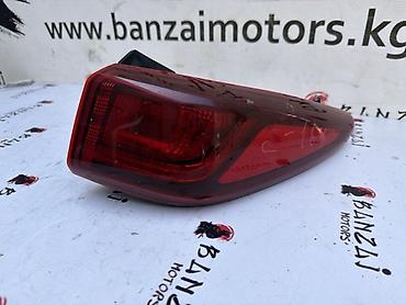 banzai: Задний правый стоп-сигнал Hyundai 2018 г., Б/у, Оригинал, Корея — 1