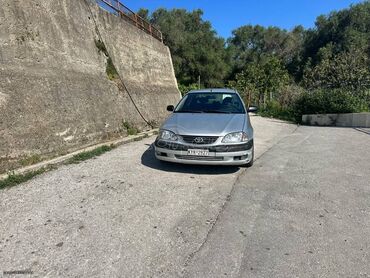 Toyota: Toyota Avensis: 1.6 l. | 2002 έ. Λιμουζίνα