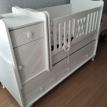 Oğlan və qız üçün, Yeni, Dördbucaq, Beşik, Dəstsiz