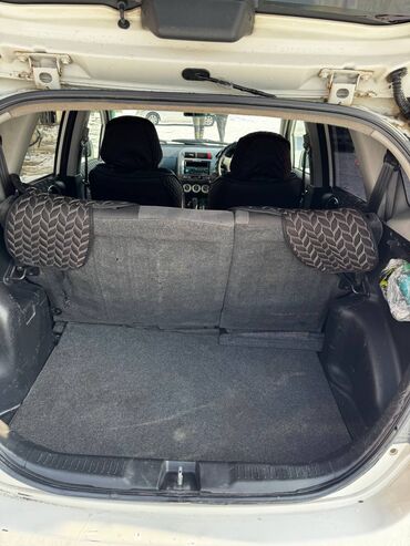 Honda: Honda Fit: 2005 г., 1.5 л, Автомат, Бензин, Хэтчбэк — 9