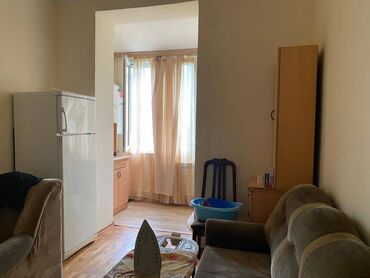 Uzunmüddətli kirayə mənzillər: Gənclik və 28 May metrolarına yaxın məsafədə 3 mərtəbəli binanın 3-cü — 7