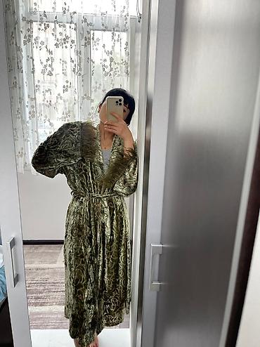 Айымдардын кийими: Роскошная,модная накидка. Состояние как новое,одевали один — 4