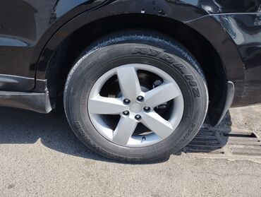 Шины: Колесо 235 / 65 / R 17, 5 Болтов