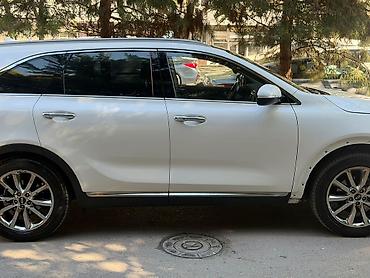 Kia: Kia Sorento: 2 л | 2015 г. Внедорожник — 4