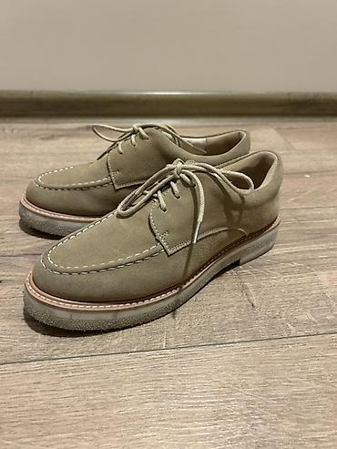 Digər ayaqqabılar: 1.Ботинки Натуральная кожа Размер 39 Цена 60 azn 2. Зимние ботинки — 16