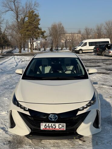 Toyota: Toyota Prius: 2019 г., 1.8 л, Вариатор, Бензин, Седан