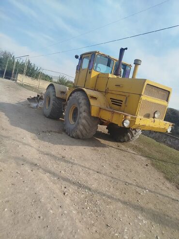 Digər kənd təssərüfat avadanlığı: Ağır sinif dörd təkərdən çəkişli traktor və uzun korpuslu kotan — 9