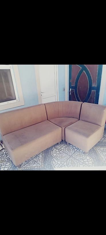 metbext divani: Künc divan, İşlənmiş, Bazasız, Parça, Çatdırılma yoxdur — 1