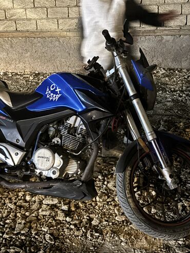 matasklet m: Mondial 180 sm3, 2021 il, 6400 km