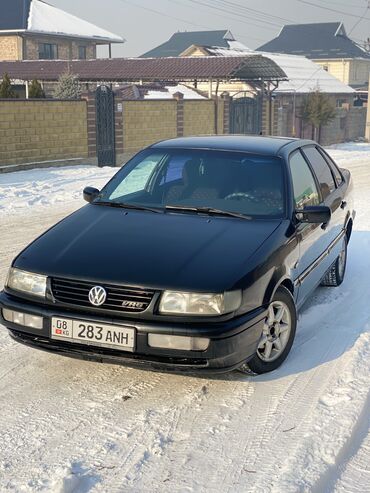 б3 пассат: Volkswagen Passat: 1994 г., 1.8 л, Автомат, Бензин, Седан