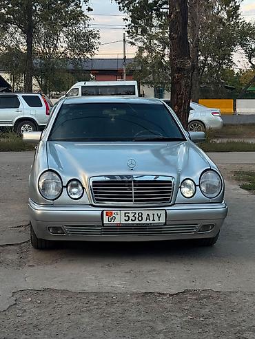 Mercedes-Benz E-Class: 1996 г., 3.2 л, Автомат, Газ, Седан