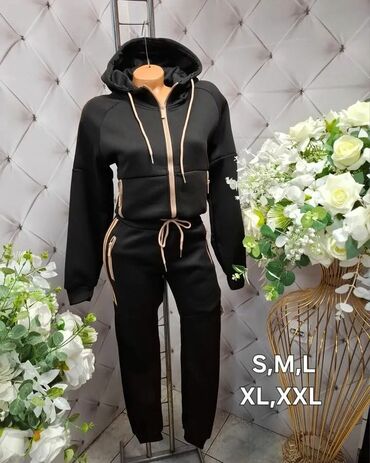 Gornji i donji deo: I. 12. termo kompleti 3599 — 10