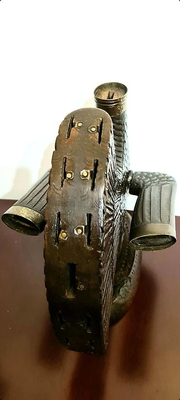 Staro posuđe i escajg: ★ Na prodaju stari ukrasni predmet od punog izrezbarenog drveta u — 15