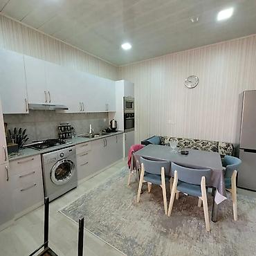 Həyət evləri və villaların satışı: Sadillida Herbicilerin binadi terefde 4 otaqli remontlu kursulu heyet — 11