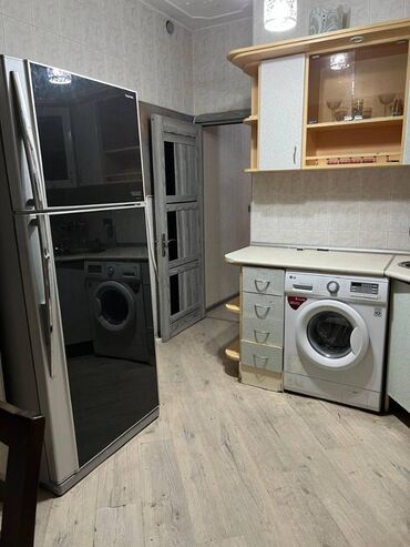 Uzunmüddətli kirayə mənzillər: Gənclik metrosunun yaxınlığında, köhnə tikili, 9 mərtəbəli binanın -da lalafo.az — 8 Uzunmüddətli kirayə mənzillər: Gənclik metrosunun yaxınlığında, köhnə tikili, 9 mərtəbəli binanın — 8