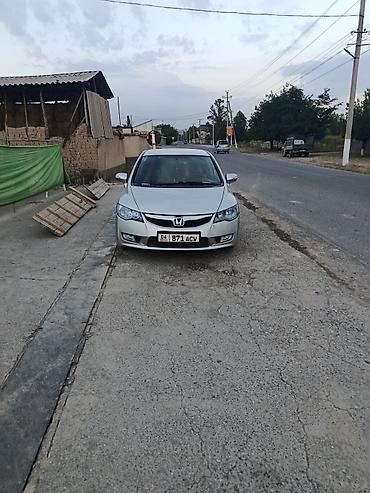 авто киргистан: Honda Civic: 2006 г., 1.8 л, Автомат, Бензин, Седан — 1