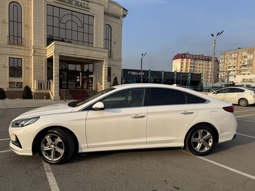 Hyundai: Hyundai Sonata: 2017 г., 2 л, Автомат, Газ, Седан