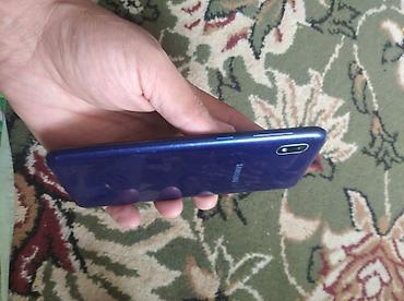 note 14: Samsung Galaxy A10, Б/у, 32 ГБ, цвет - Синий, 2 SIM — 5