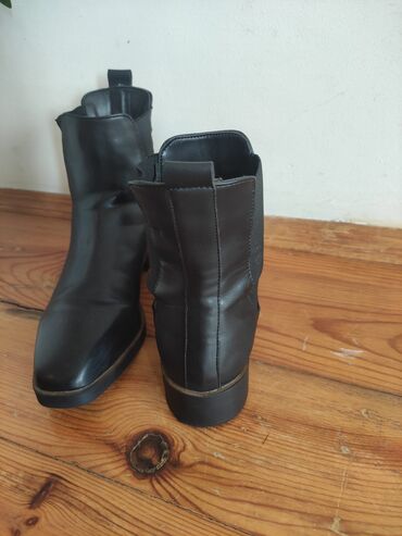 Botinka və botilyonlar: Ölçü: 39, İşlənmiş — 14