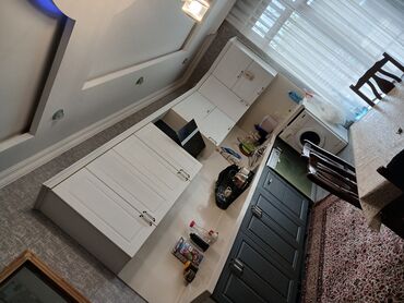 Həyət evləri və villaların satışı: 2 mərtəbəli həyət evi + 1 mertebe ev ikisi bir yerde 130000 manat real — 9