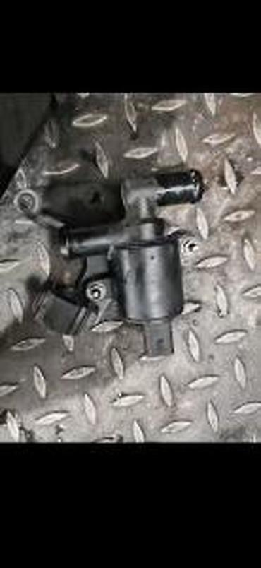 raska alati: AUDI Q5 DELOVI 08-12 ELEKTRICNA PUMPA ZA VODU 4H0121671D | Audi q5 — 1