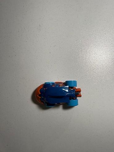 senedsiz masinlar: Hot wheels masini 2009 il.teze making ancaq tejerlerin kraskasi biraz — 4