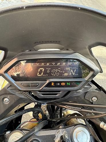honda diski: Honda - CB200, 200 sm3, 2024 il, 60000 km — 3