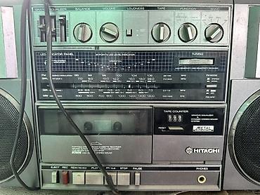 xbox x: Портативный стереомагнитофон Hitachi (boombox) с радиоприёмником и — 1