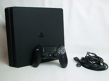 dozator vode: U ponudi je Sony PlayStation 4 Slim. Stanje: odlično očuvana, komplet — 3