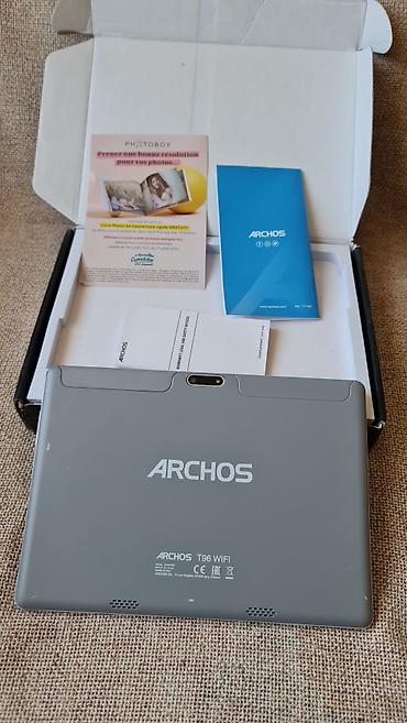 Tableti: ARCHOS T96 WiFi tablet - Ekran: 9.6" IPS HD (navedeno na kutiji: 9.6" — 3