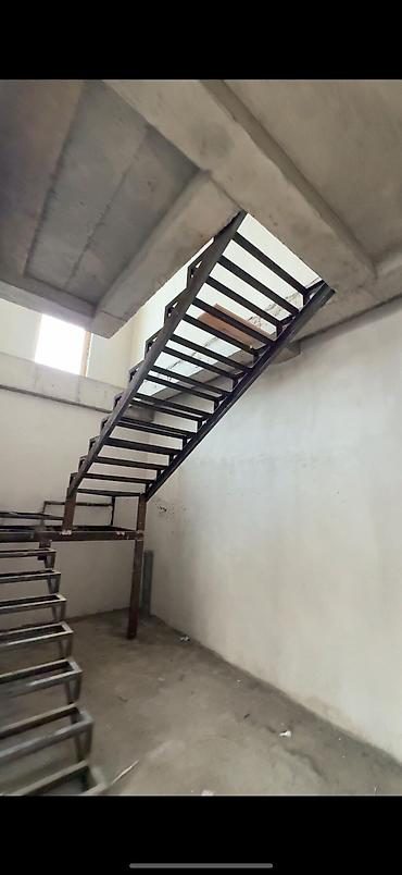 Продажа коттеджей и домов: Продаётся таунхаус в Кок-Жаре Общая площадь: 211 м² 🏠 Планировка: 1 — 12