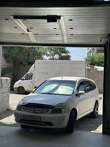 Продажа авто: Honda Stream: 2003 г., 2 л, Автомат, Бензин, Минивэн — 3