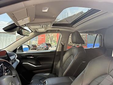 2023: Toyota Highlander: 2023 г., 2.4 л, Автомат, Бензин, Кроссовер — 3